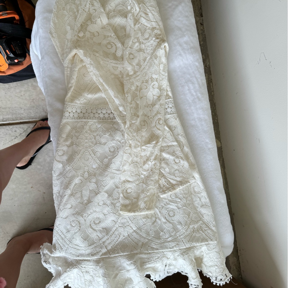 Lace dress
